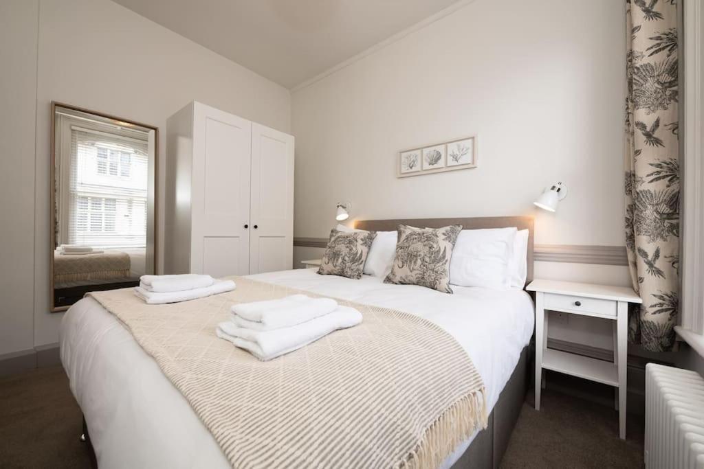 3 Castle Mews Apartment Salisbury Ngoại thất bức ảnh
